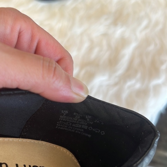 Hush Puppies Black Leather Open Toe Heels Size 7 - Picture 11 of 15